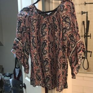 Women’s shirt